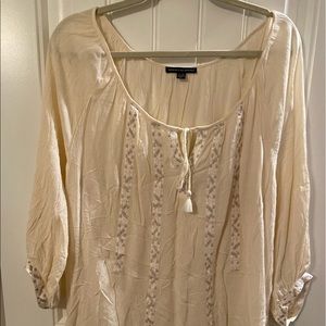 American Eagle 🦅- cream blouse